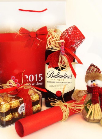 Подарочный пакетный набор с Ballantines
